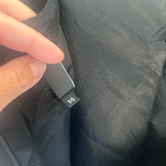 Laundry By Shelli Segal Elegant Black Garment - Picture 4 of 5